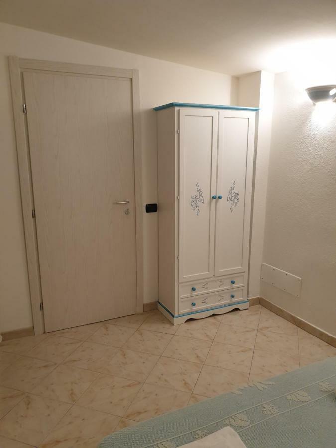 Le Due Isole Lägenhet Olbia Exteriör bild